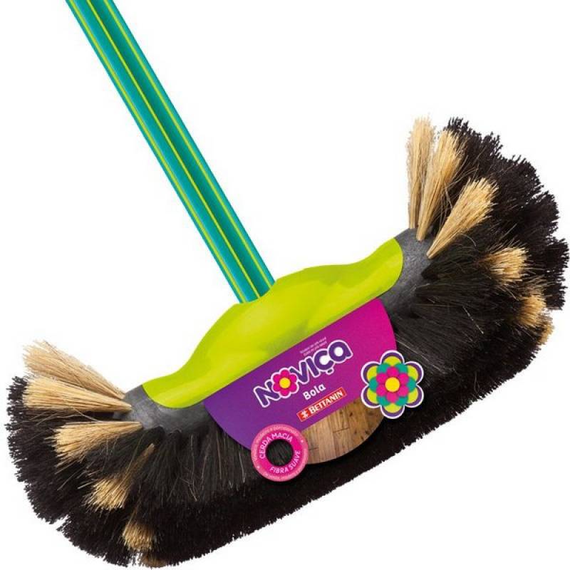 VASSOURA BOLA DE PELO C/ CABO NOVIÇA BETTANIN BETTANIN